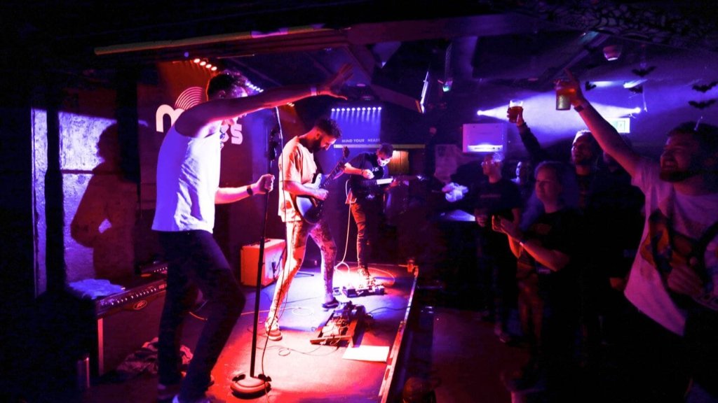 Stanchions math rock band