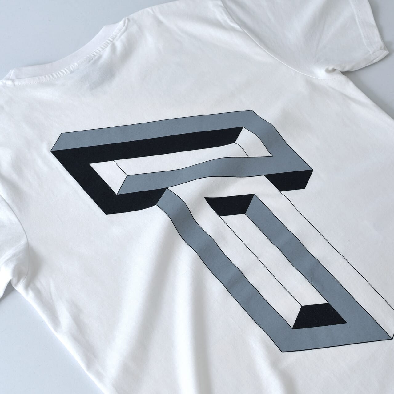 BLANK STARE TEE Shirts & Tops TEN OF CLUBS